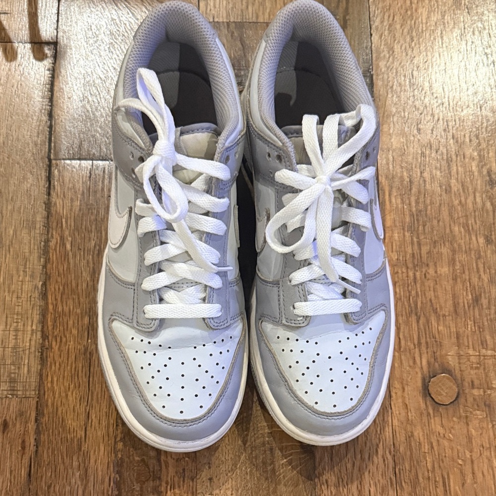 Nike Low Dunks - White and Gray 6Y